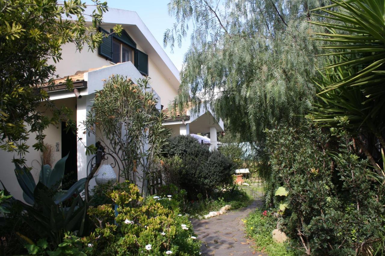 La Pirata Capitana Bed & Breakfast Costa degli Angeli Exterior foto
